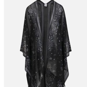 Women’s Print Wrap
